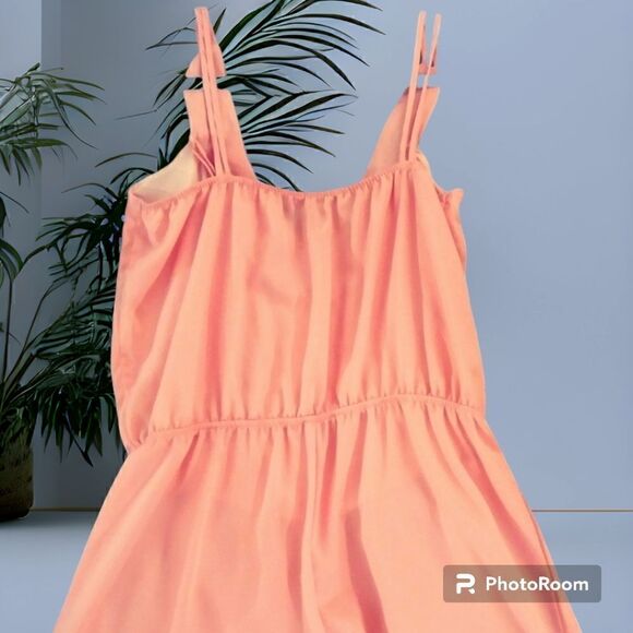 5/$25 Charlotte Russe Romper size small - Picture 3 of 5